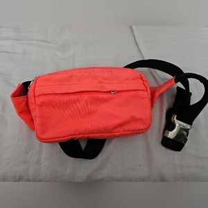 TNA fanny pack